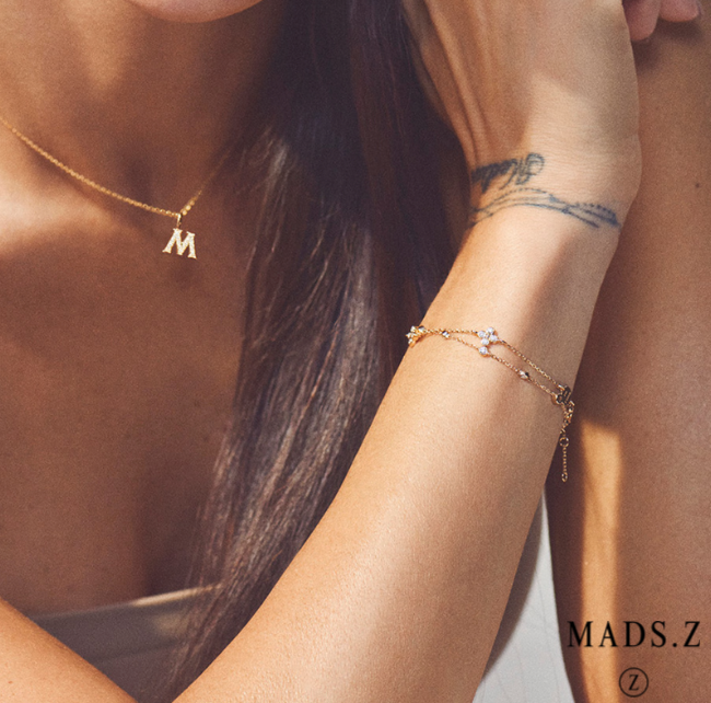 ENDLESS ALLURE ARMBÅND