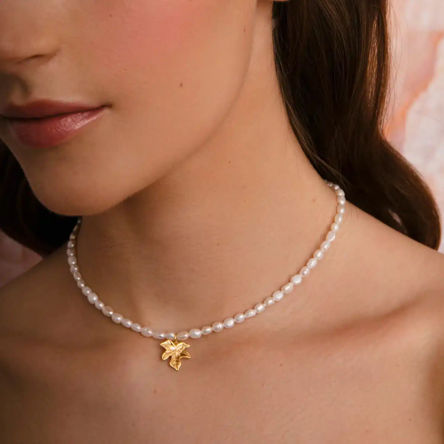 Caley Halskæde Forgyldt m. Perler