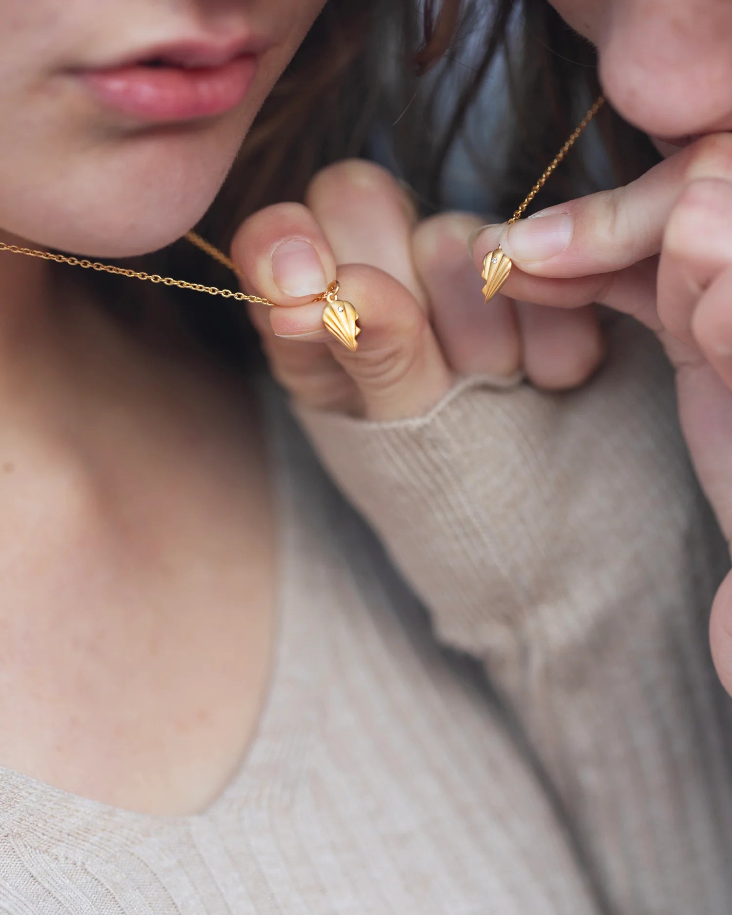 Just Love knæk-hjerte vedhæng