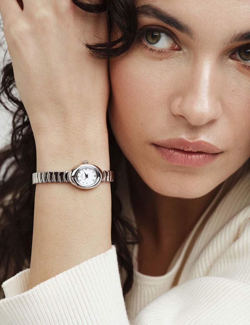 Mockberg Belle Oval Petite Steel