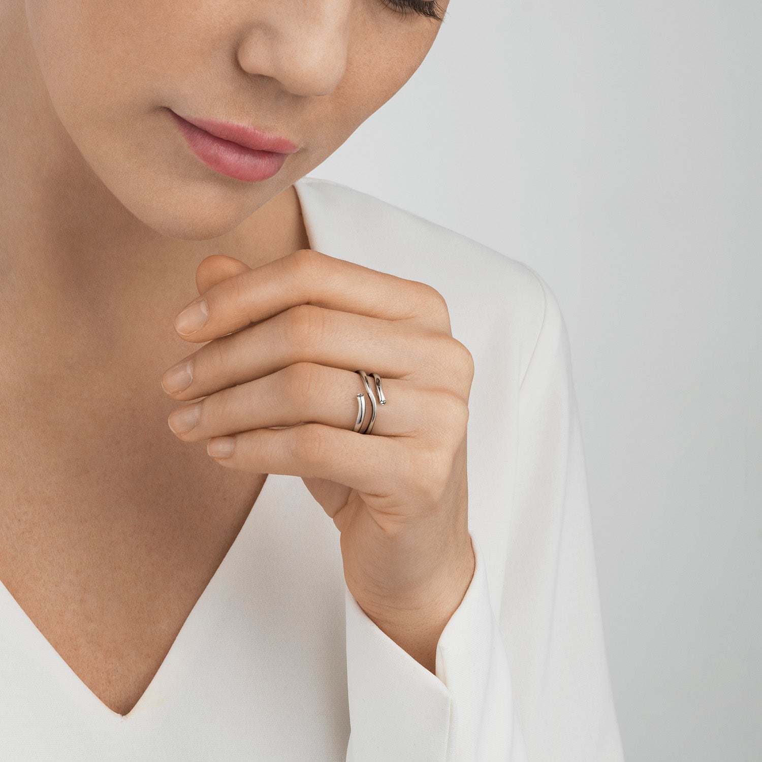 Magic Ring, 18kt Hvidguld m. Diamanter - Sct. Mathias Ure & Guld